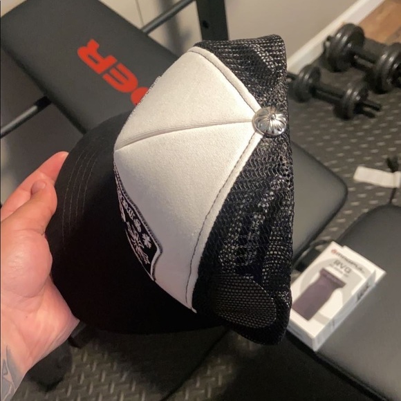 帽子 Chrome Hearts Trucker Cap CH Black/White Brand new chrome hearts ch black white trucker hat